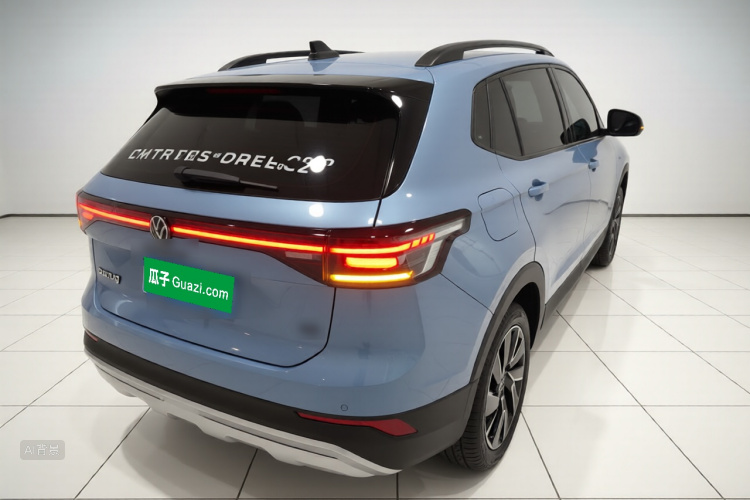 Volkswagen Tharu 2024 car image #7