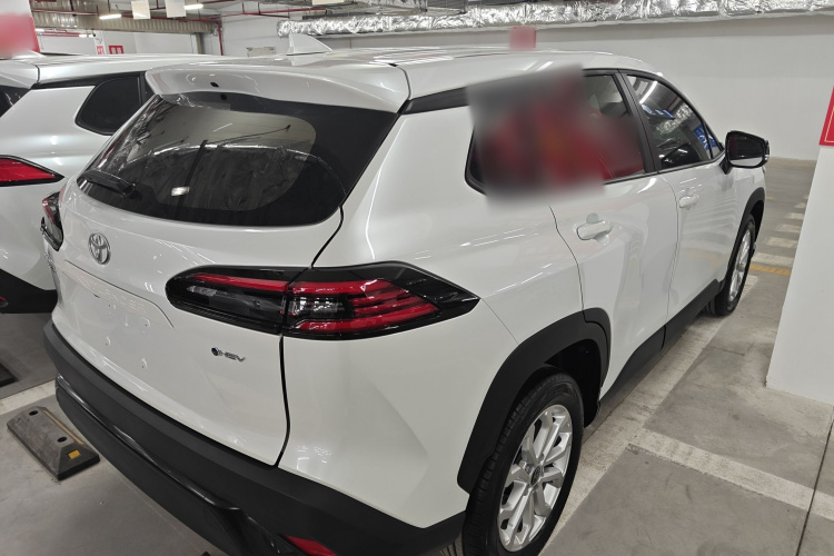 Toyota Frontlander 2025 #7 Toyota Frontlander 2025 immagine di auto #7