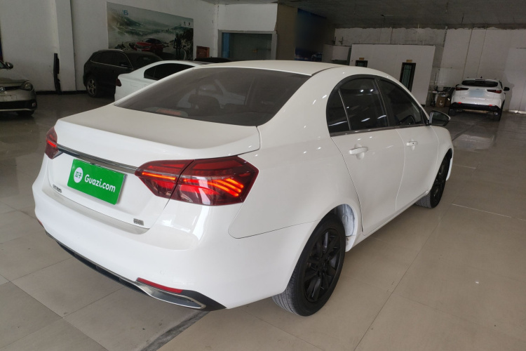 GEELY Emgrand 2019 #7 GEELY Emgrand 2019 car image #7