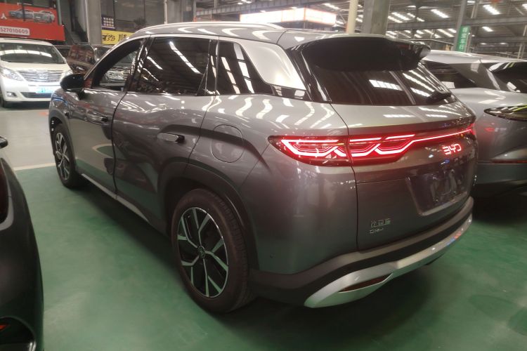 BYD SongL DM-i 2025 car image #7