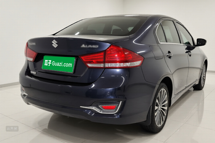 Suzuki Ciaz 2015 изображение автомобиля #7