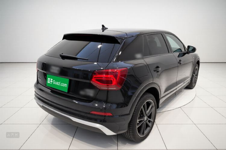 Q2L 2020 car image #7