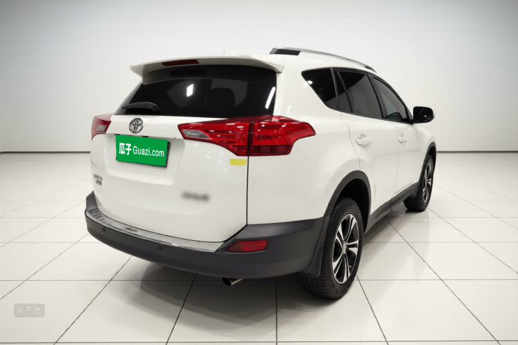 Toyota RAV4 2015 #7 Toyota RAV4 2015 car image #7