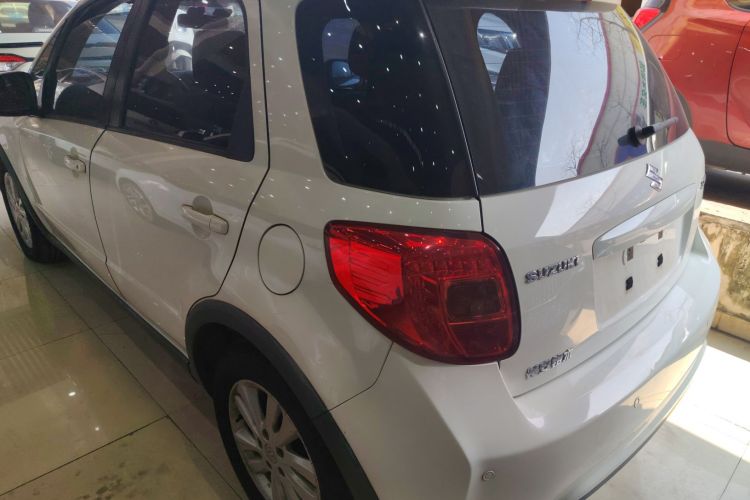 铃木 天语 SX4 2014 汽车图片 #7