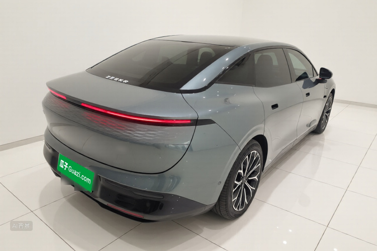 极氪 极氪007 2024 汽车图片 #7