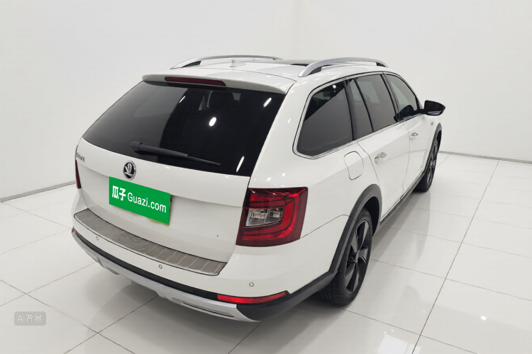 Skoda Octavia 2017 car image #7