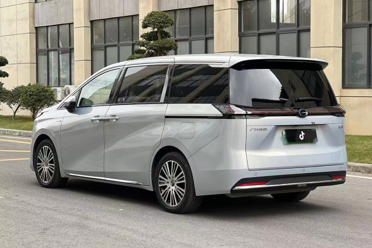 GAC Trumpchi E8 New Energy 2024 car image #7