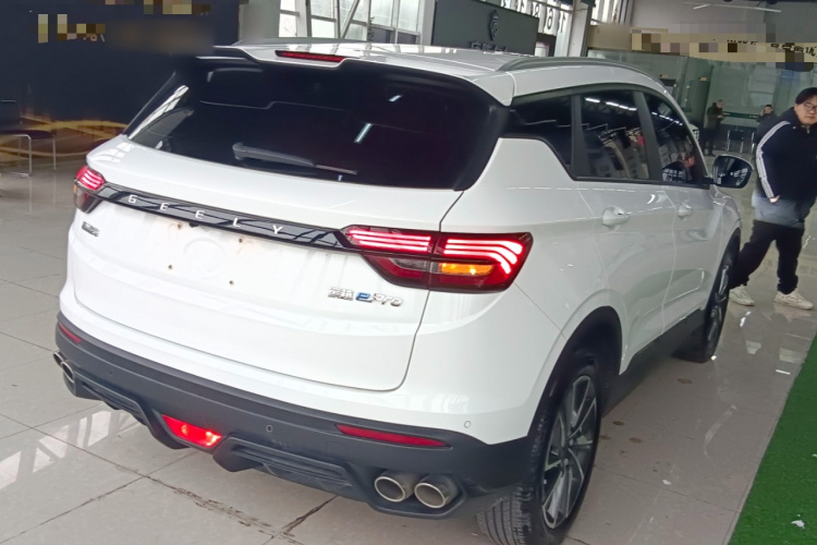 GEELY Coolray New Energy 2022 #7 GEELY Coolray New Energy 2022 immagine di auto #7