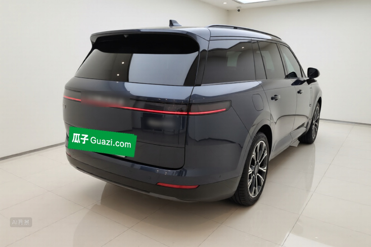 Lynk & Co 900 2025 car image #7