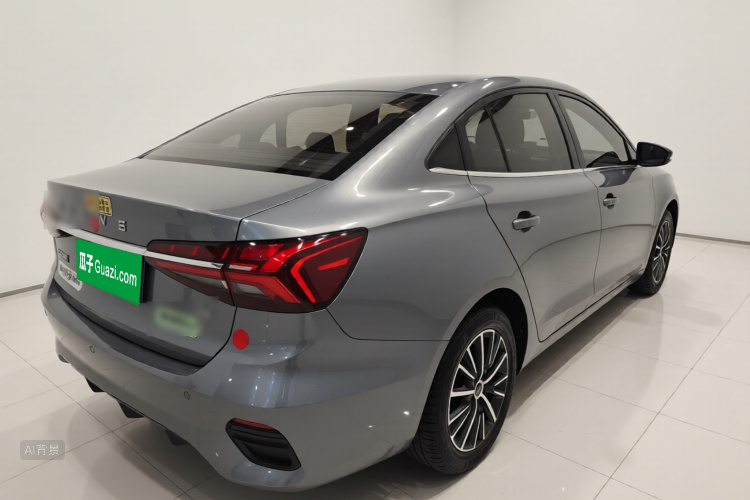 Roewe i5 2022 car image #7