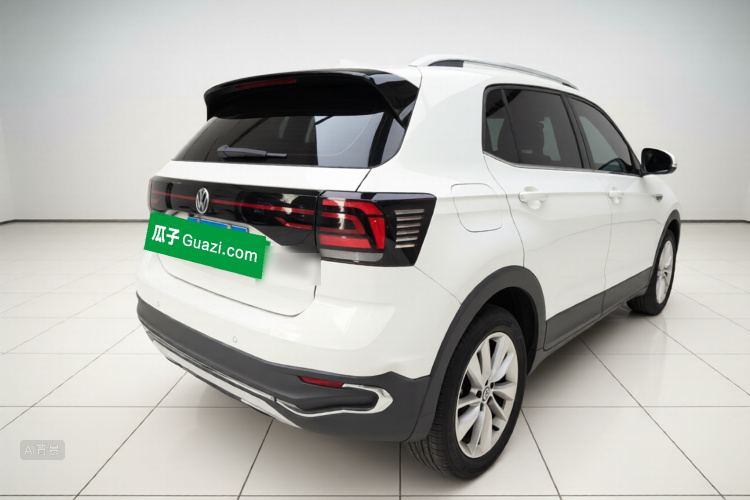 Volkswagen T-Cross 2020 immagine di auto #7