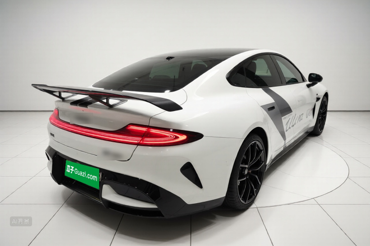 MI SU7 Ultra 2025 car image #7