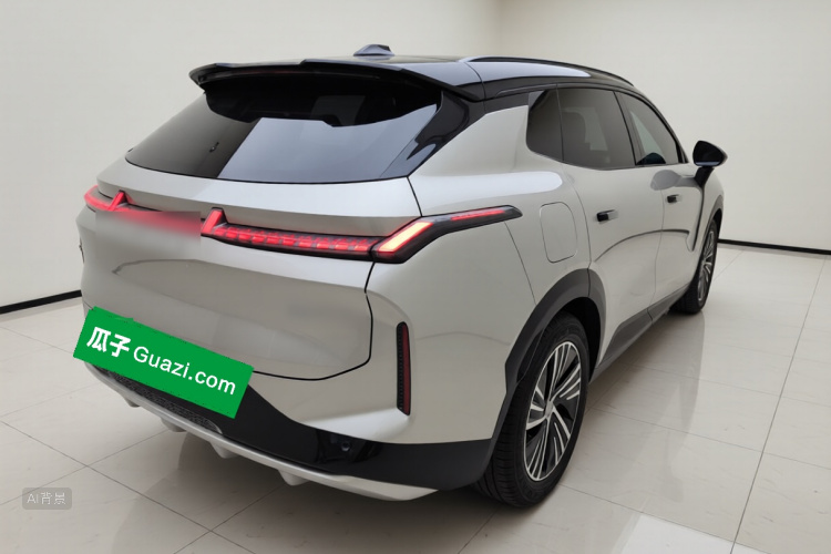 Lynk & Co 08 EM-P 2024 #7 Lynk & Co 08 EM-P 2024 car image #7