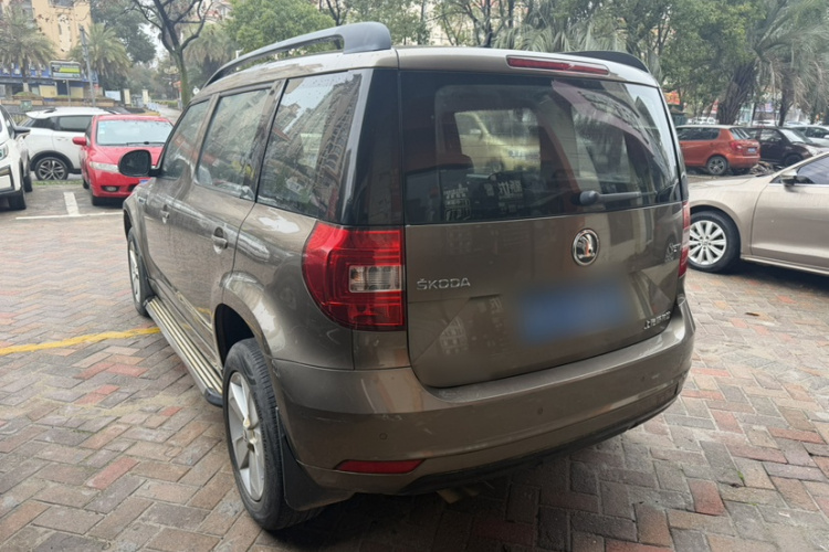 Skoda Yeti 2016 car image #7