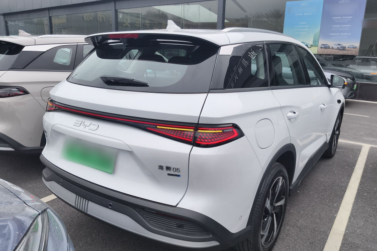 BYD Sea Lion 05 DM-i 2025 image de voiture #7