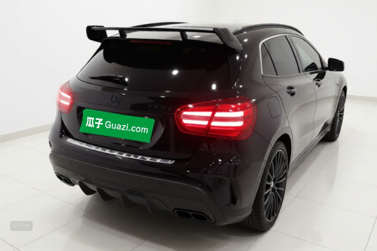 Mercedes-Benz GLA AMG 2018 car image #7