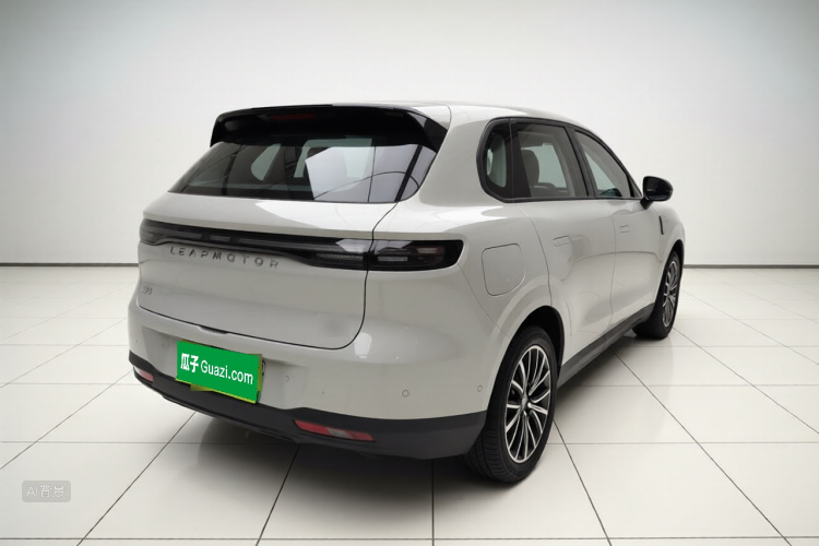 零跑汽车 零跑B10 2025 汽车图片 #7