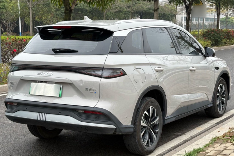 BYD Sea Lion 05 DM-i 2025 image de voiture #7