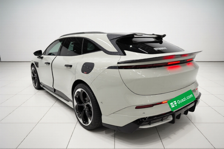 极氪 极氪007GT 2025 汽车图片 #7