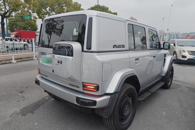 2025 car image #7