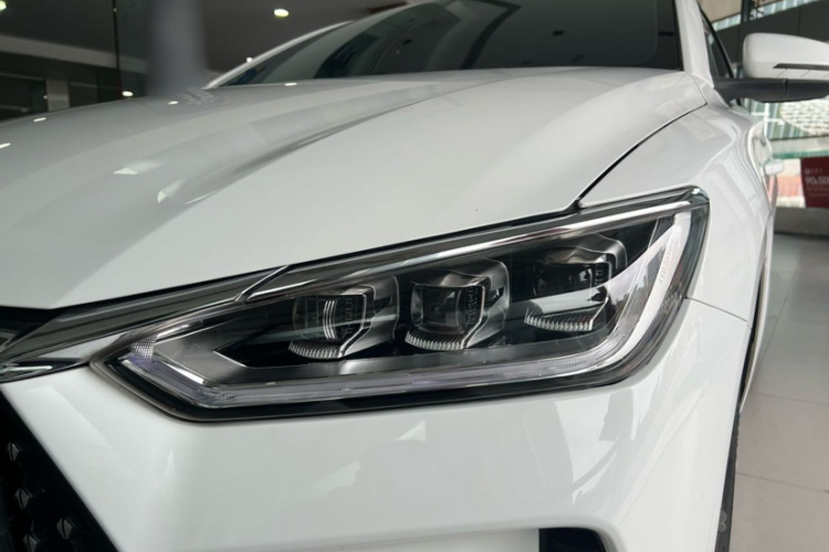 BYD e2 2020 #7 BYD e2 2020 imagen de coche #7