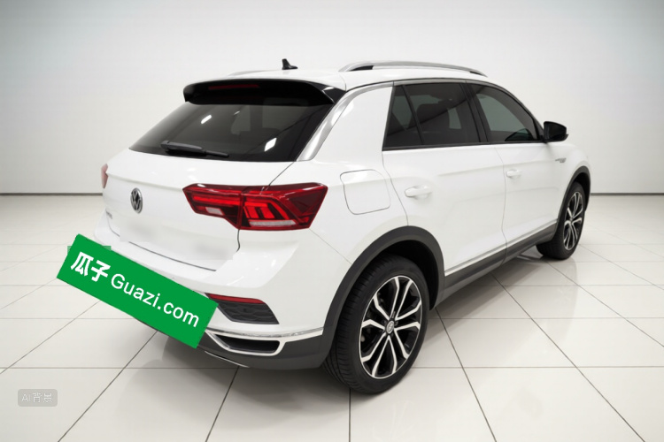 Volkswagen T-Roc 2019 car image #7