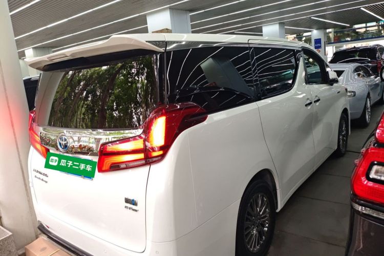 Toyota Alphard 2019 immagine di auto #7