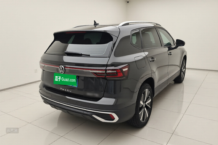 Volkswagen Tharu 2024 immagine di auto #7