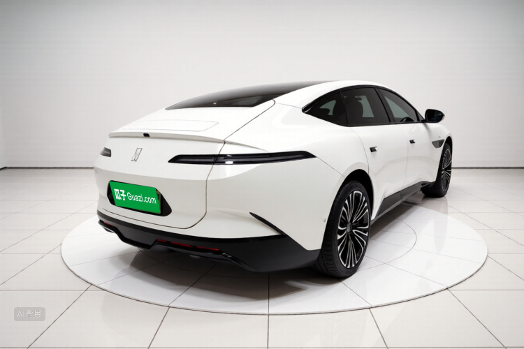 Avatr 12 2024 car image #7