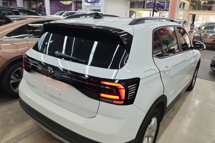 Volkswagen T-Cross 2023 #7 Volkswagen T-Cross 2023 immagine di auto #7