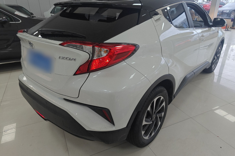 Toyota Izoa 2020 car image #7