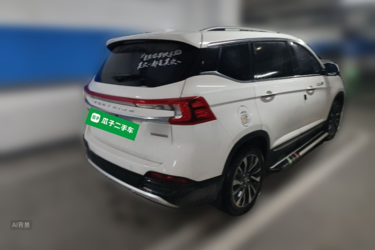 T5 2018 car image #7