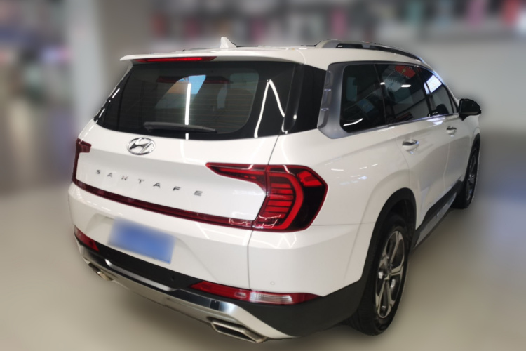 Hyundai Santa Fe 2022 car image #7