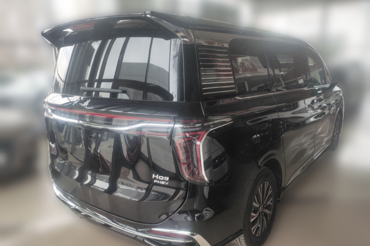 HongQi HQ9 PHEV 2026 #7 HongQi HQ9 PHEV 2026 car image #7