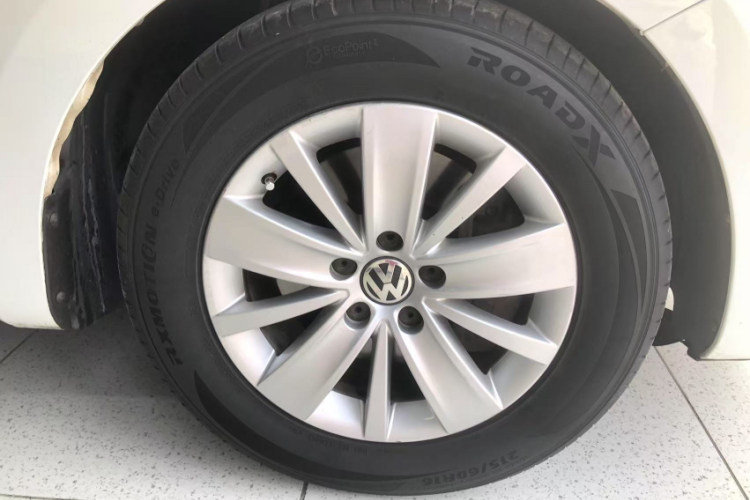 Volkswagen Sharan 2014 car image #7