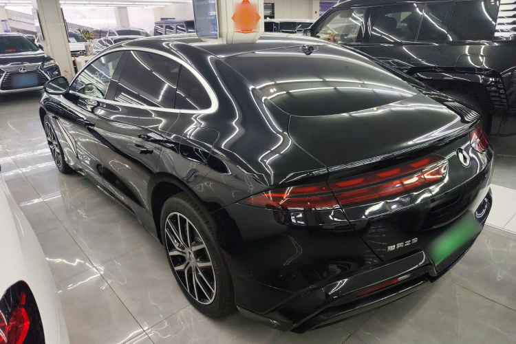 Denza Z9 2024 car image #7