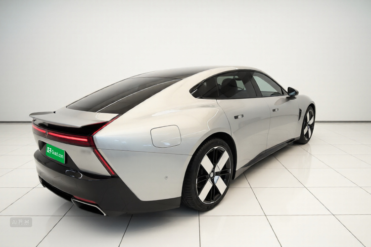 Xpeng P7 2025 imagen de coche #7