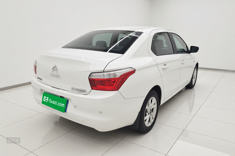 Citroen C-Elysée 2016 imagem de carro #7