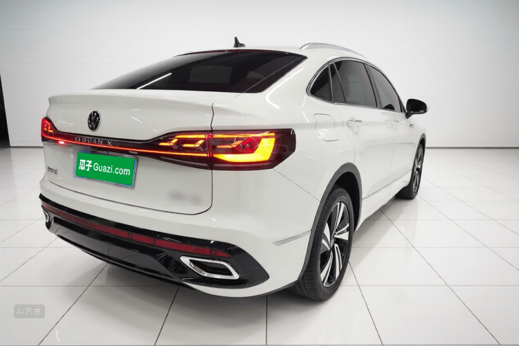 Volkswagen Tiguan X 2023 immagine di auto #7