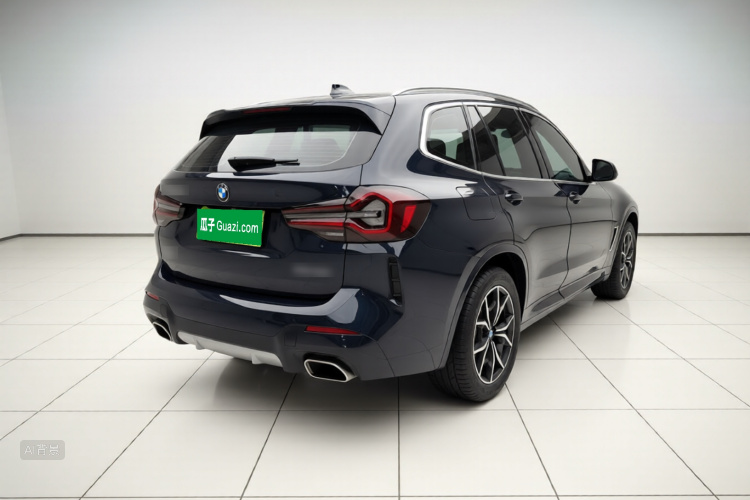 BMW X3 2023 immagine di auto #7