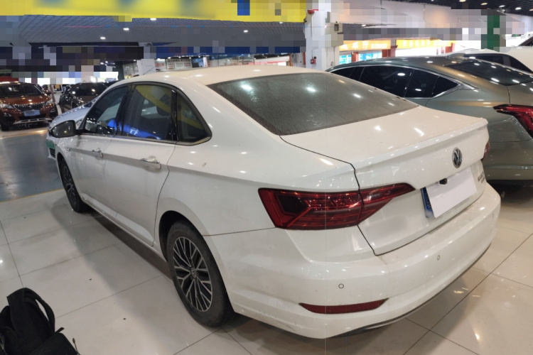 Volkswagen Sagitar 2019 car image #7