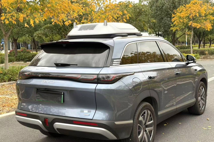 BYD Sea Lion 07 DM-i 2025 car image #7