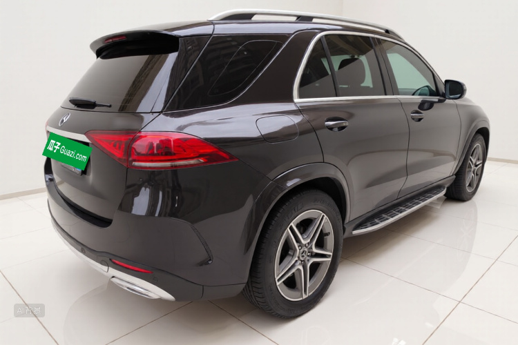 Mercedes-Benz GLE Class 2020 car image #7