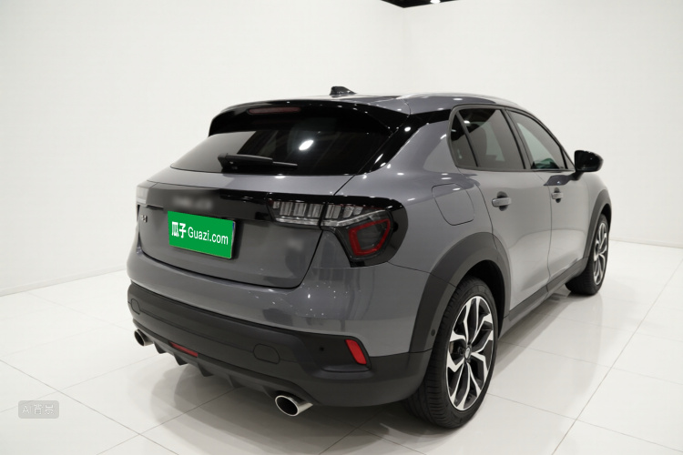 Lynk & Co 02 2019 car image #7