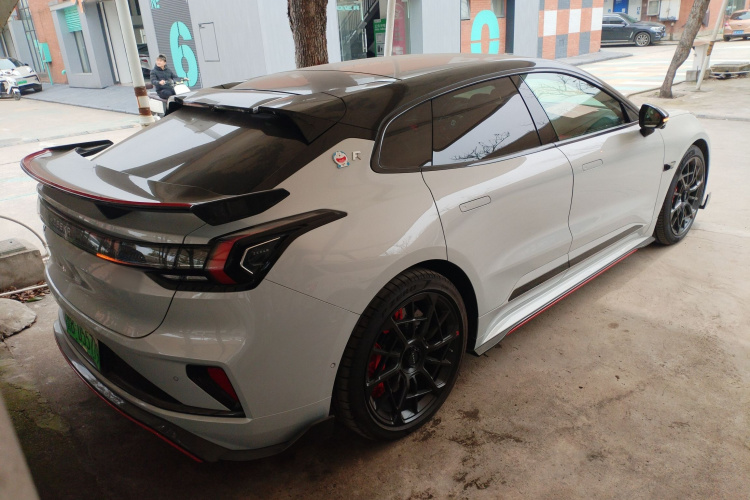 极氪 极氪001 FR 2023 汽车图片 #7