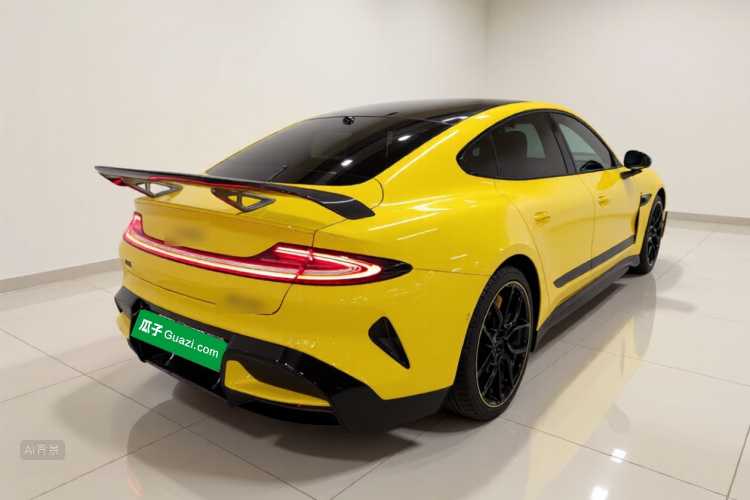 MI SU7 Ultra 2025 immagine di auto #7