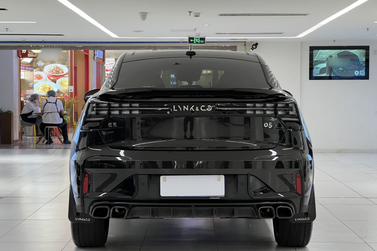 Lynk & Co 05 2022 car image #7