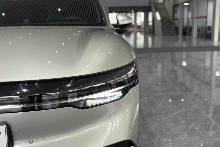 极氪 极氪007 2025 汽车图片 #7