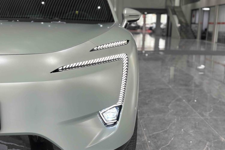 Avatr 11 2023 car image #7