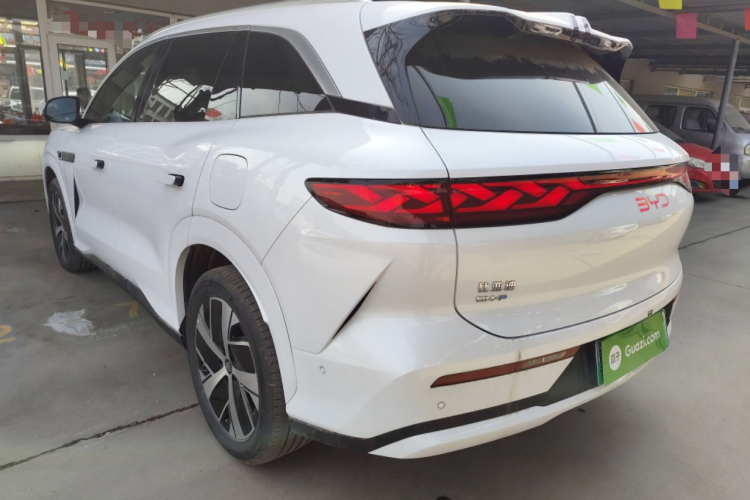 BYD Tang L 2025 immagine di auto #7